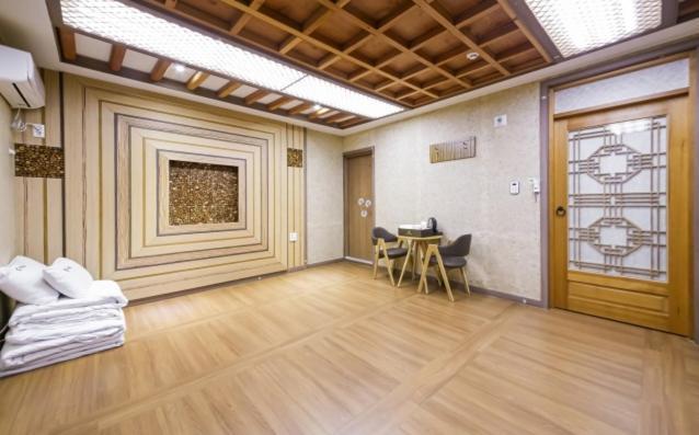 Jeonju Hanok Hotel Kung Kültér fotó
