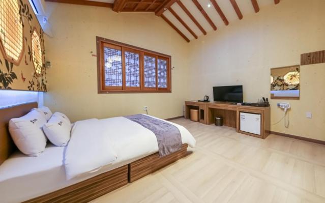 Jeonju Hanok Hotel Kung Kültér fotó