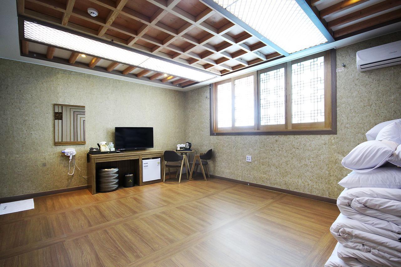 Jeonju Hanok Hotel Kung Kültér fotó